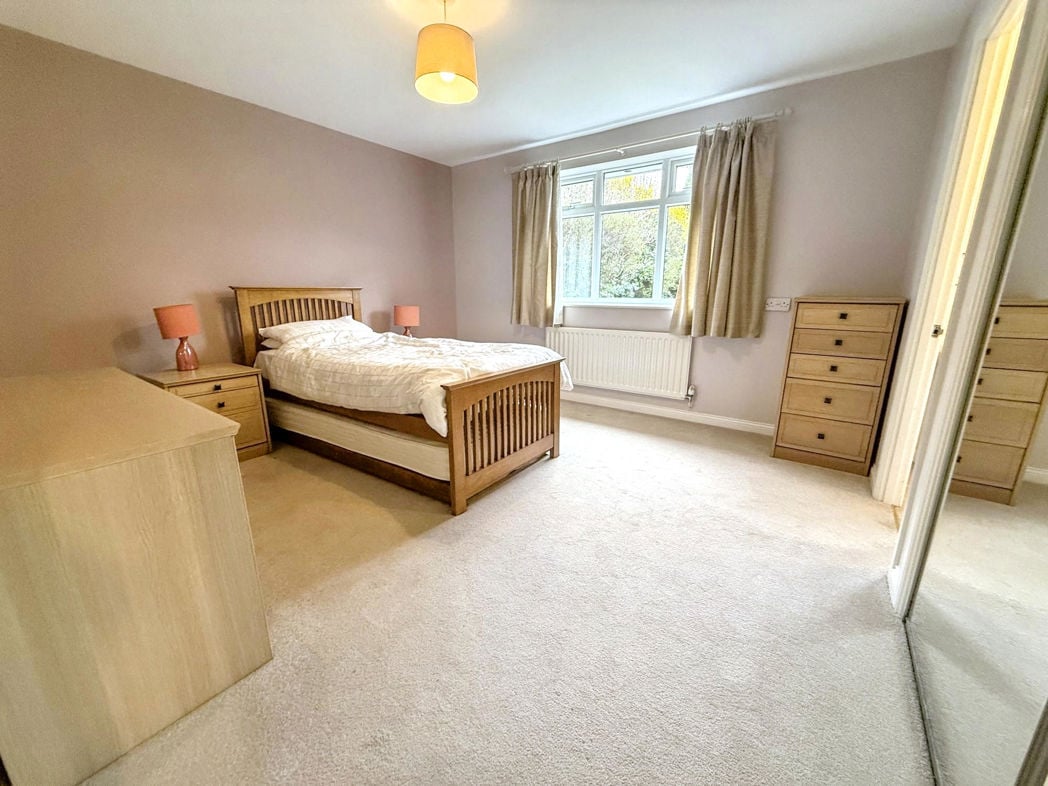 Property image 10 of 20