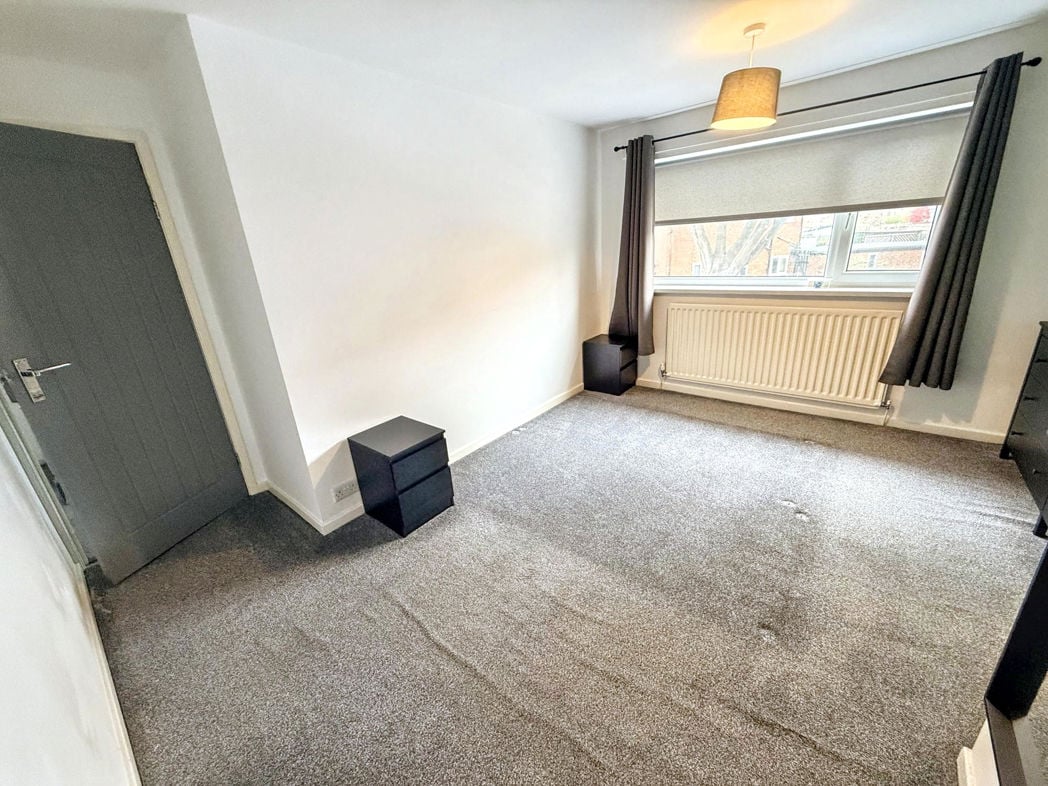 Property image 7 of 12