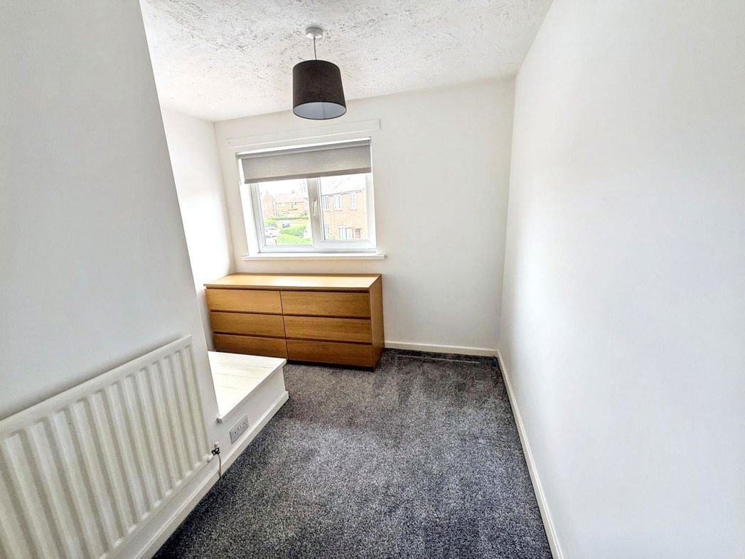 Property image 10 of 12
