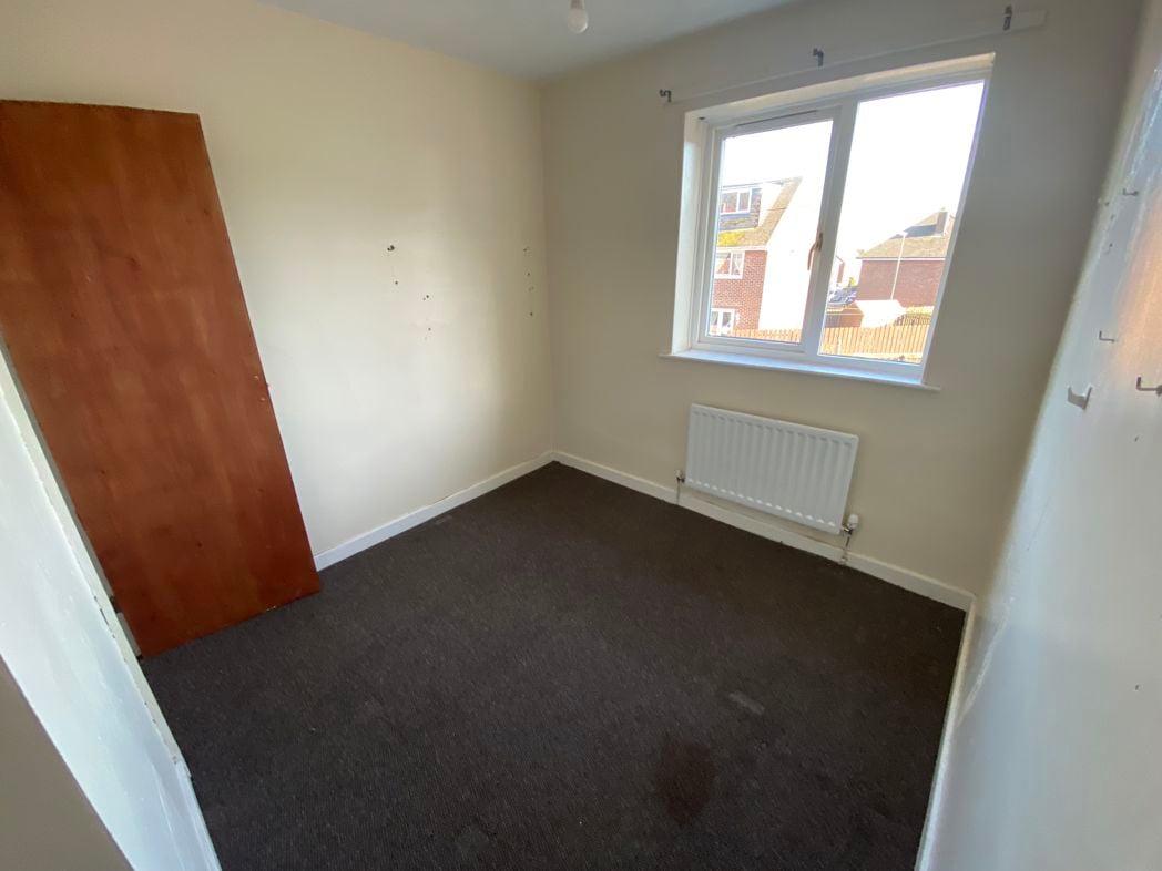Property image 7 of 9