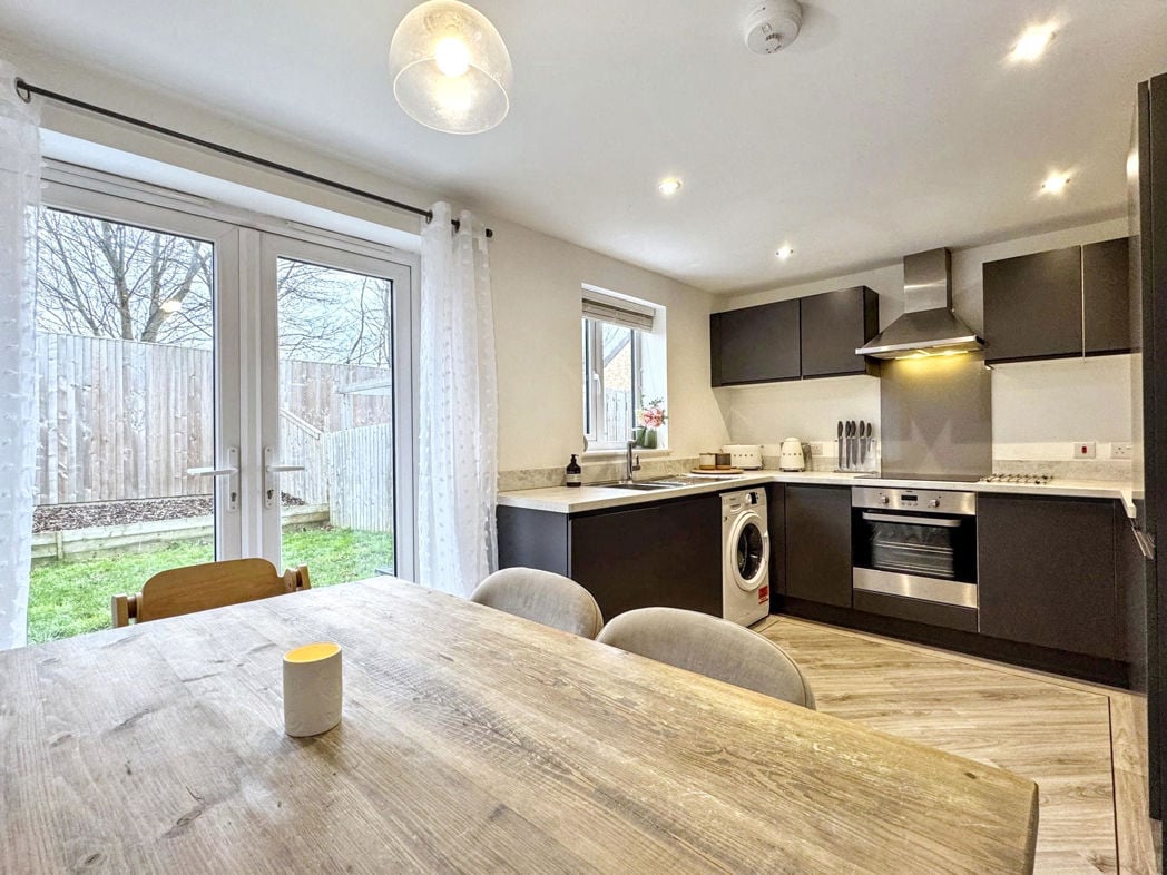 Property image 7 of 19