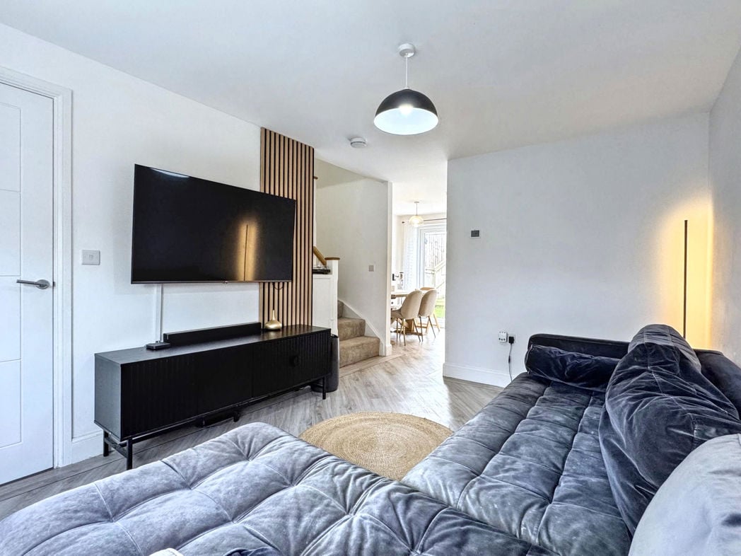 Property image 5 of 19