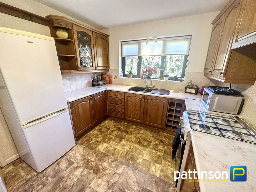 Property image 8 of 20