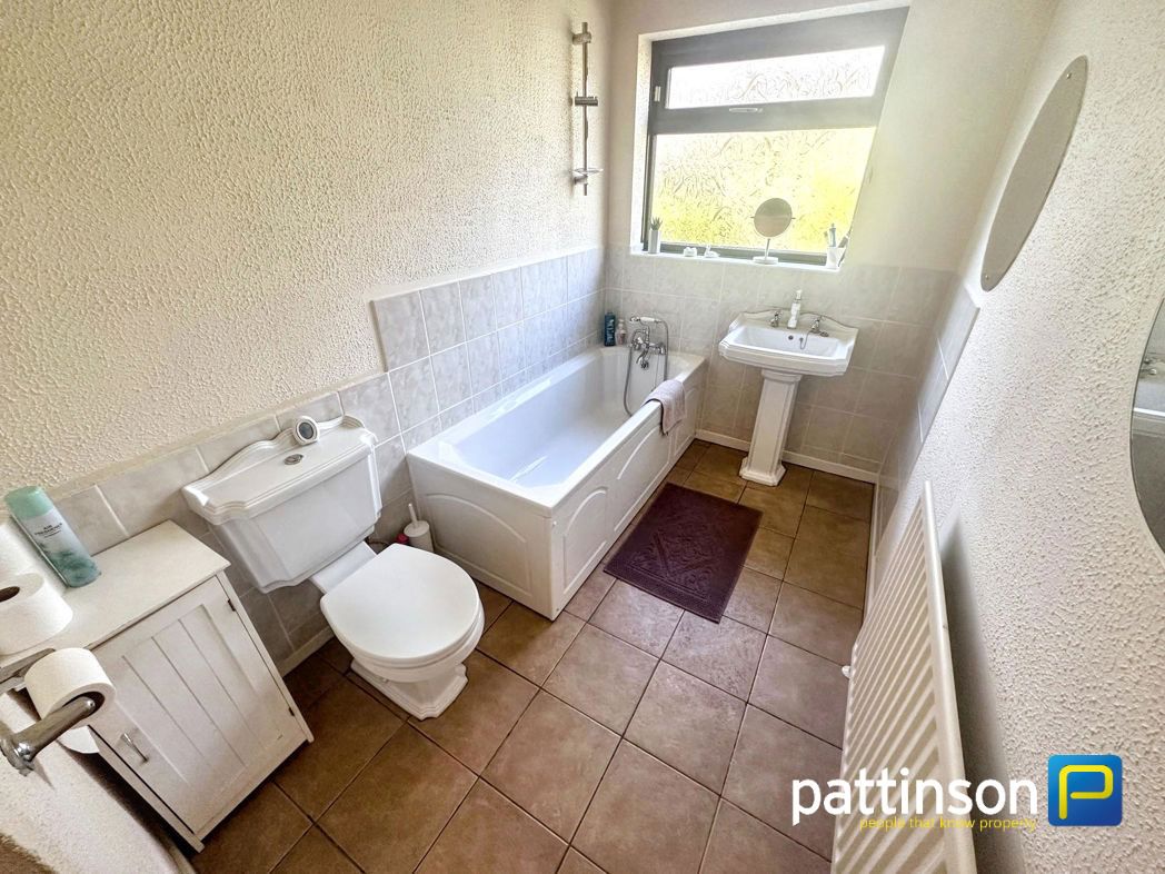 Property image 16 of 20