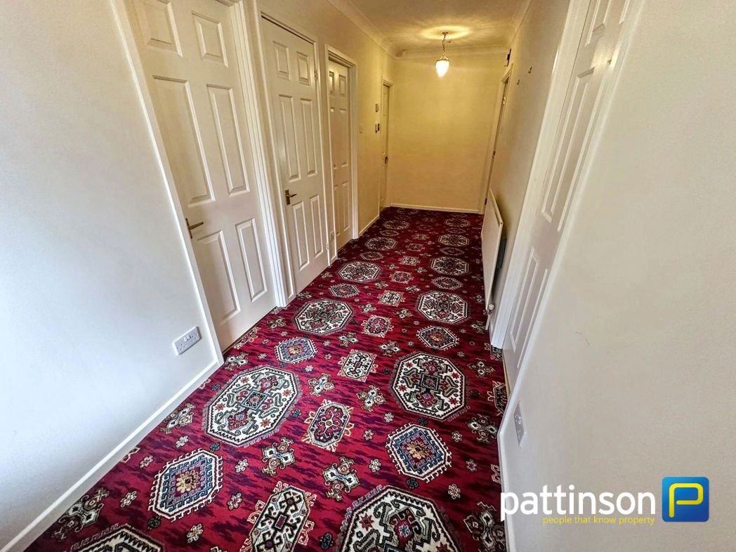 Property image 16 of 19