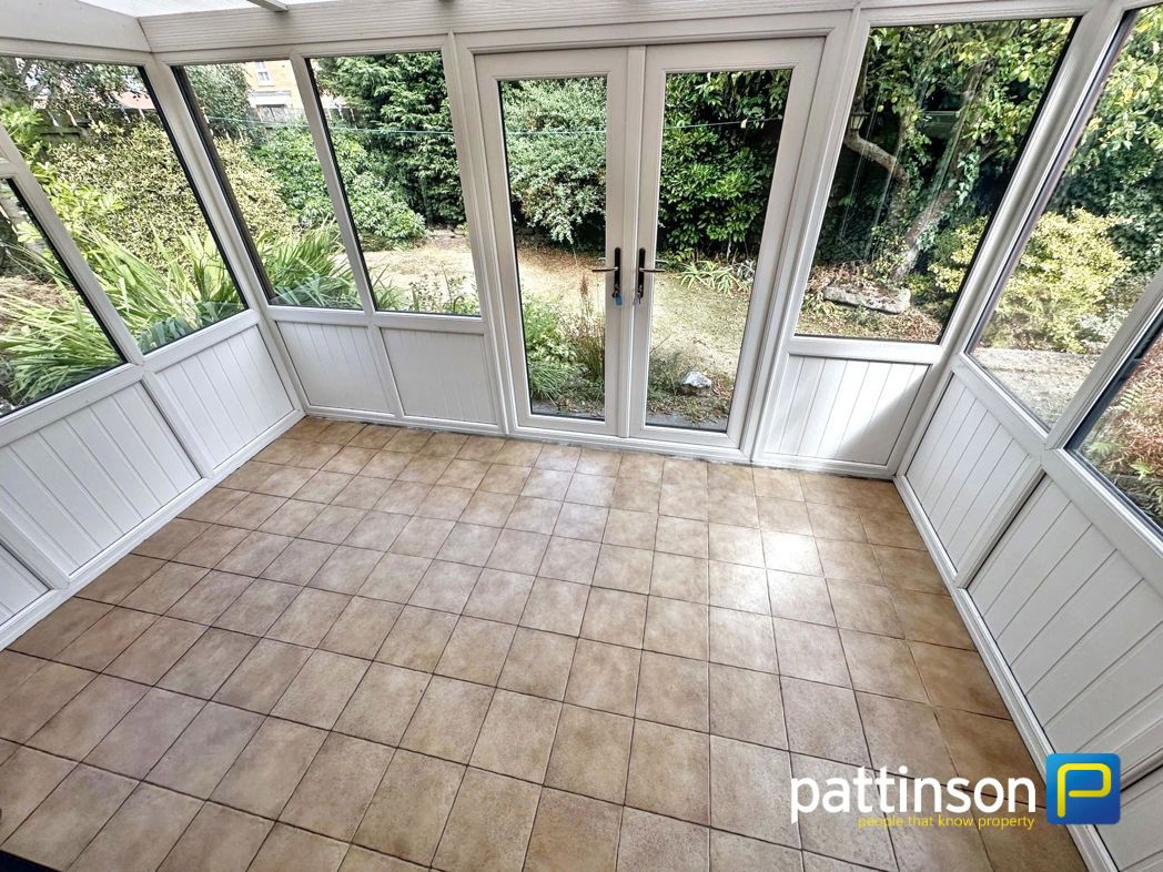 Property image 5 of 19