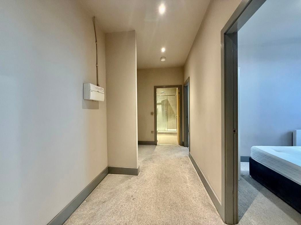 Property image 10 of 15