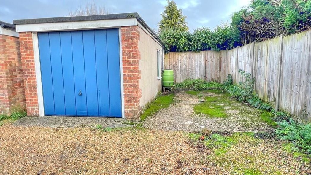Property image 15 of 16
