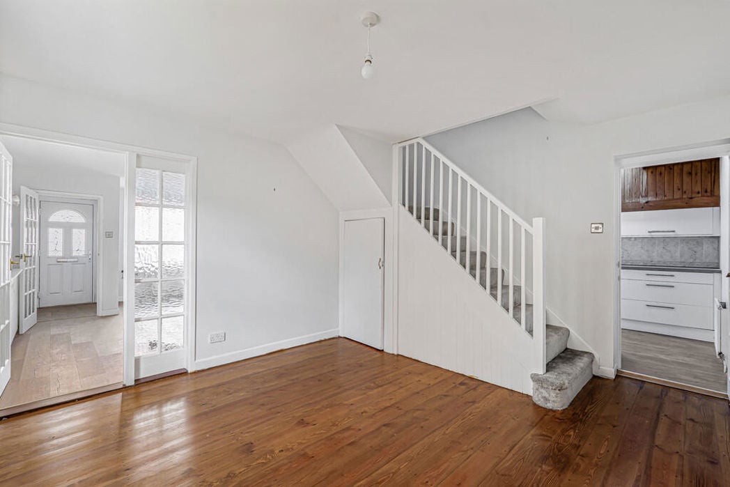 Property image 5 of 16