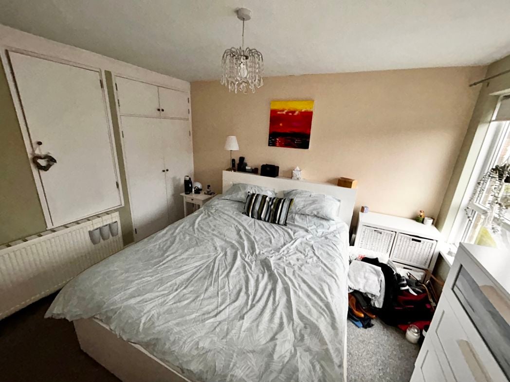 Property image 13 of 17