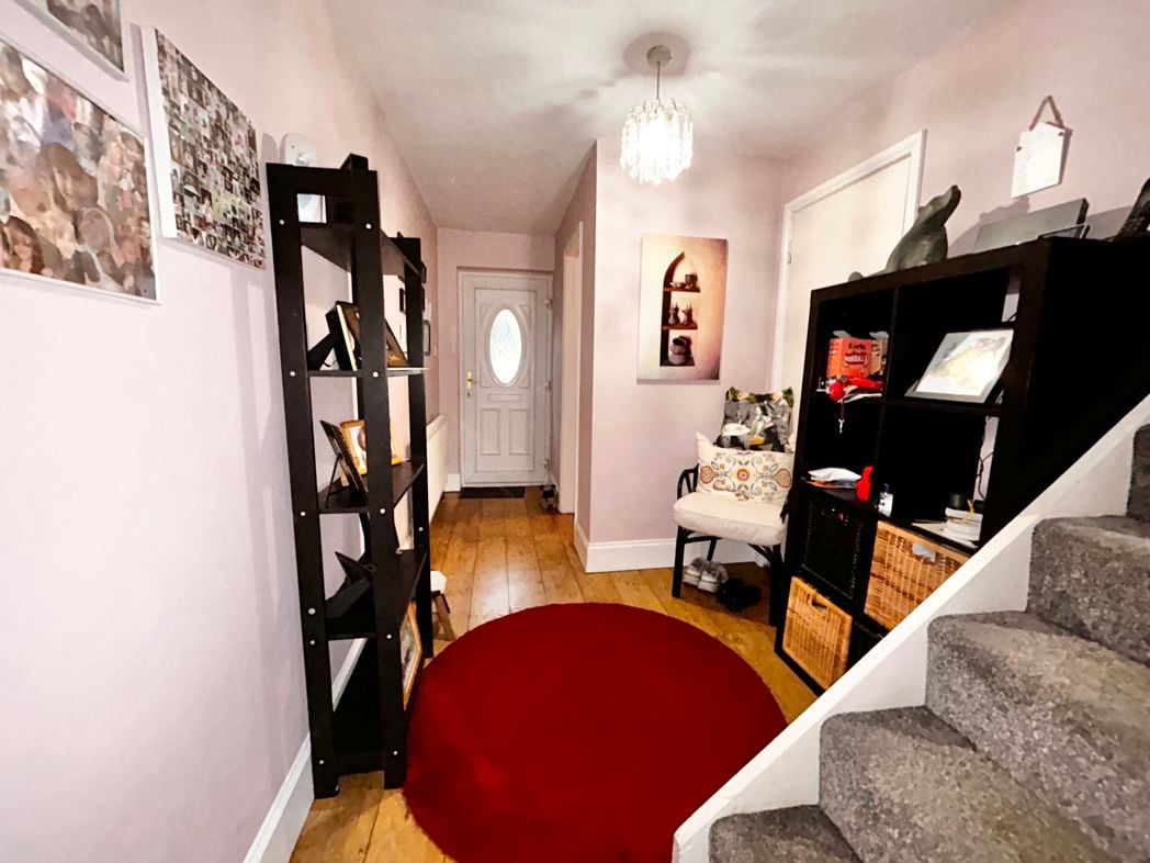 Property image 6 of 17