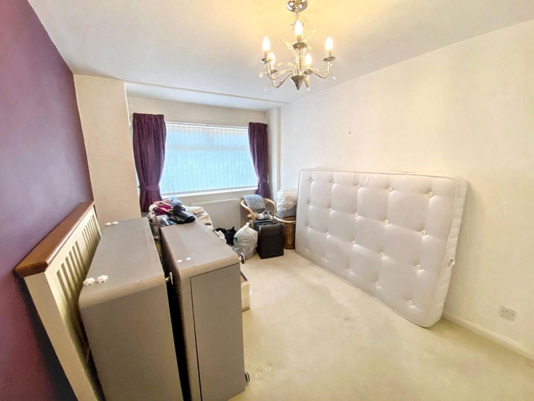 Property image 16 of 22