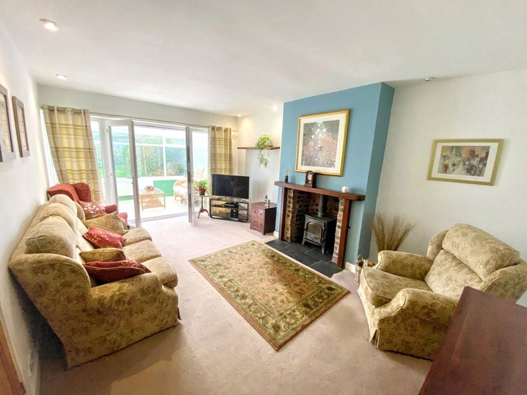 Property image 8 of 22