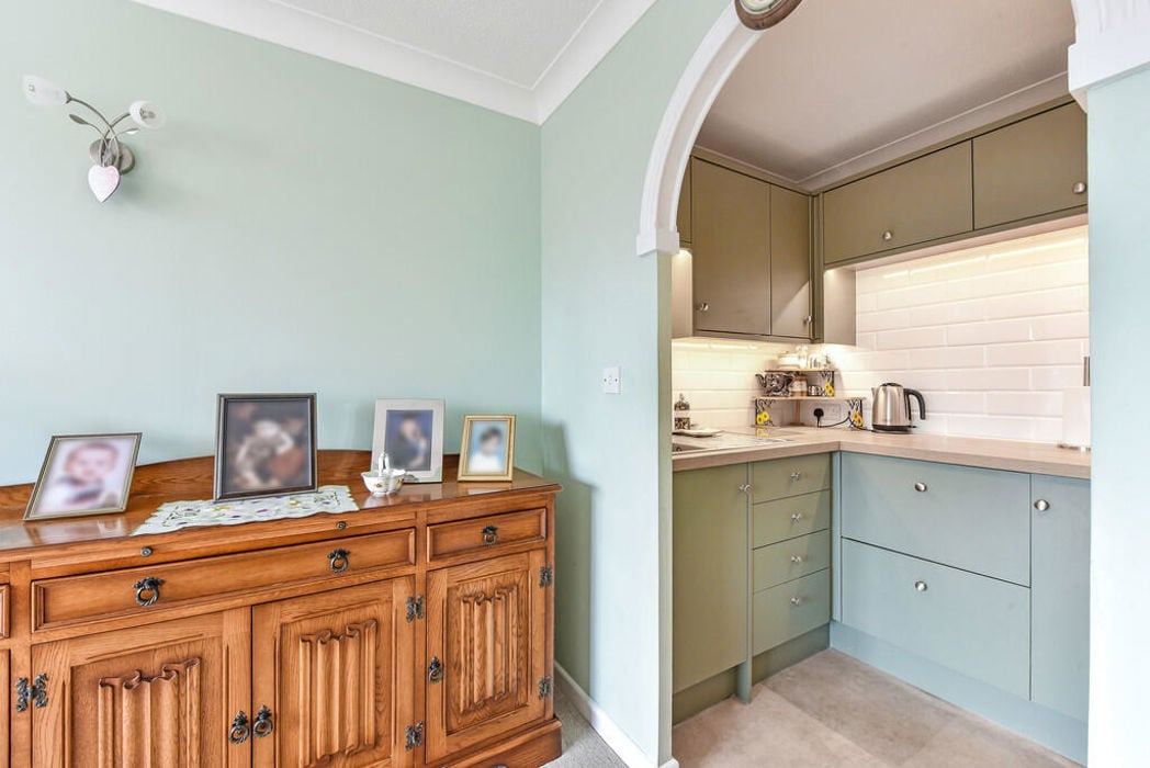 Property image 11 of 20