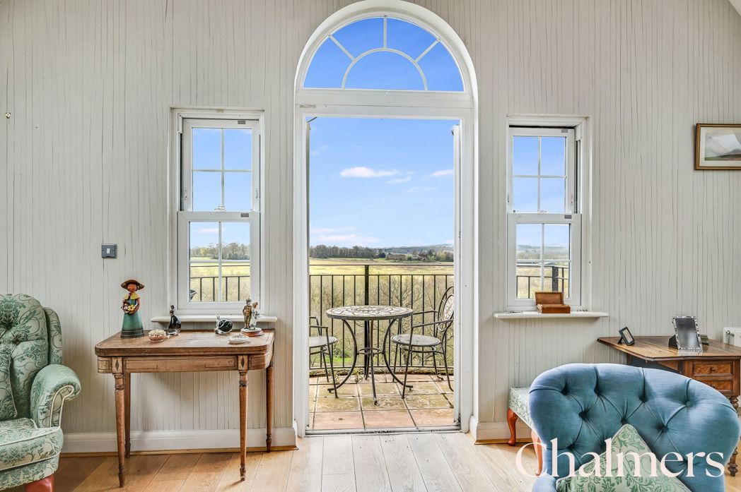 Property image 3 of 20