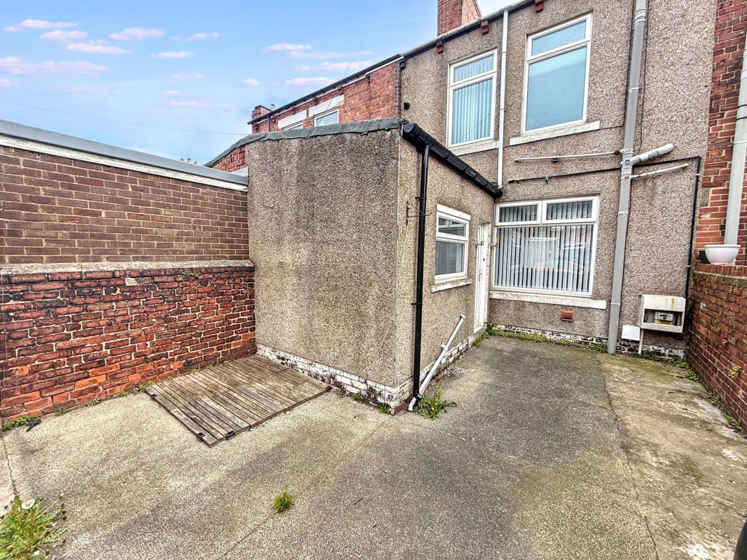 Property image 10 of 10