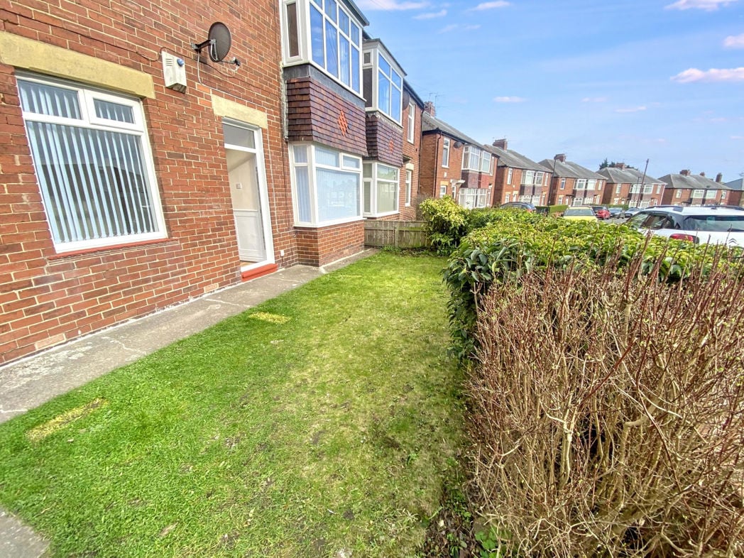 Property image 2 of 13