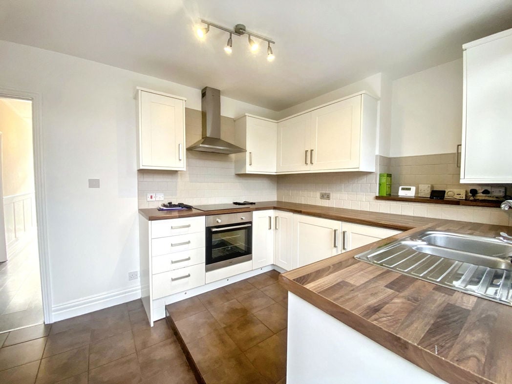 Property image 7 of 13