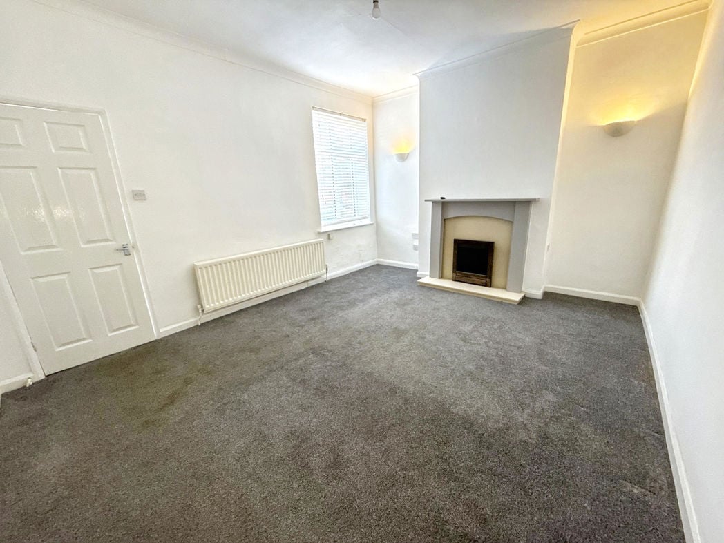 Property image 5 of 11