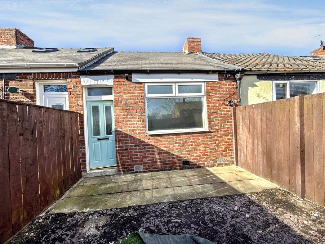 Property image 1 of 11