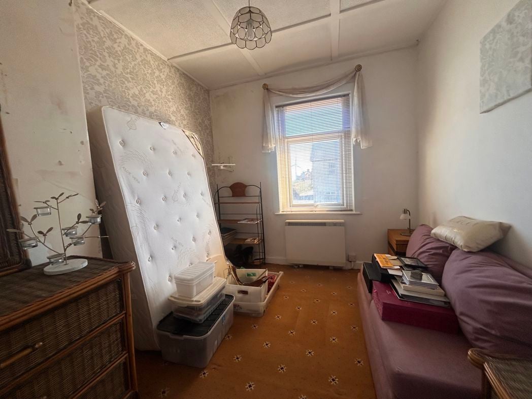 Property image 11 of 18