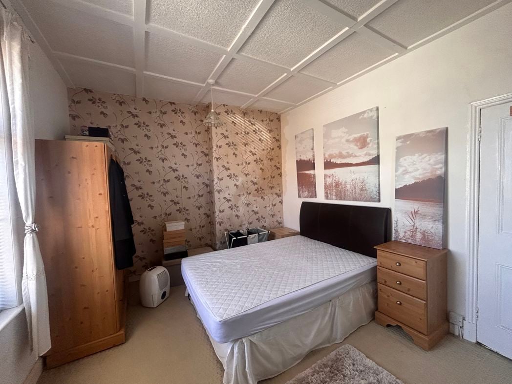 Property image 10 of 18