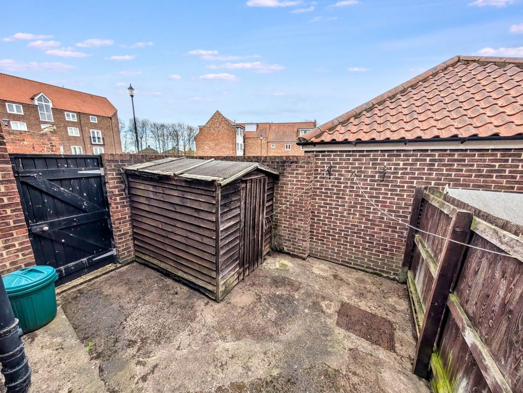 Property image 7 of 8