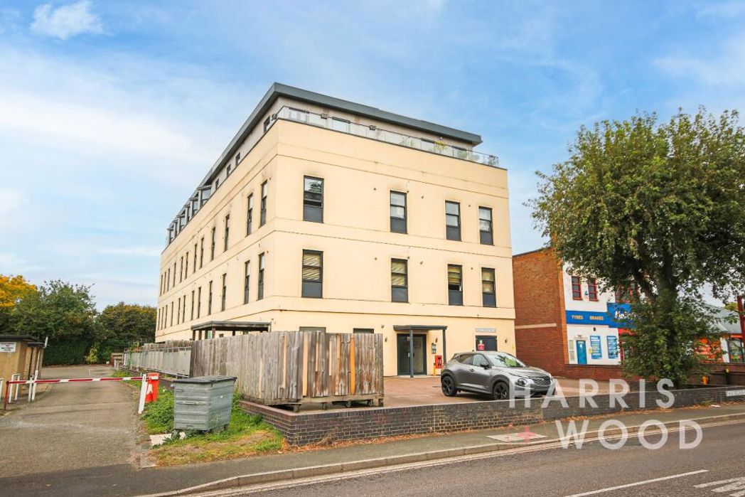 Property image 1 of 9