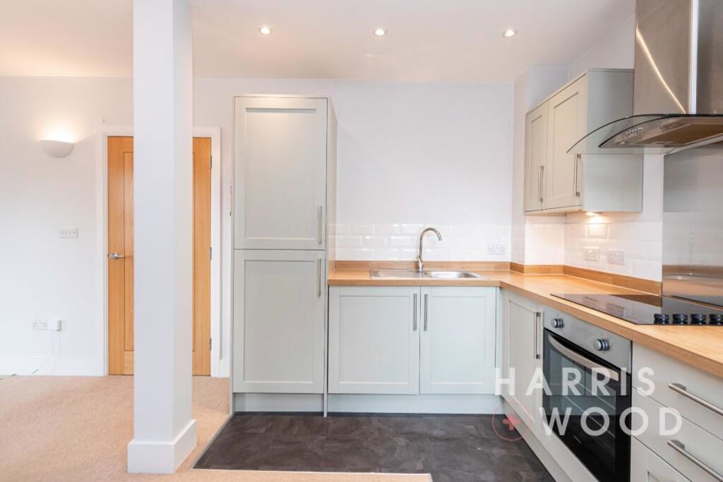 Property image 3 of 9