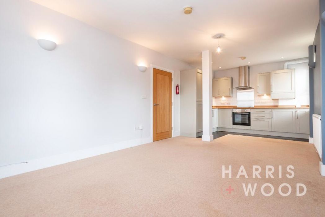 Property image 4 of 9