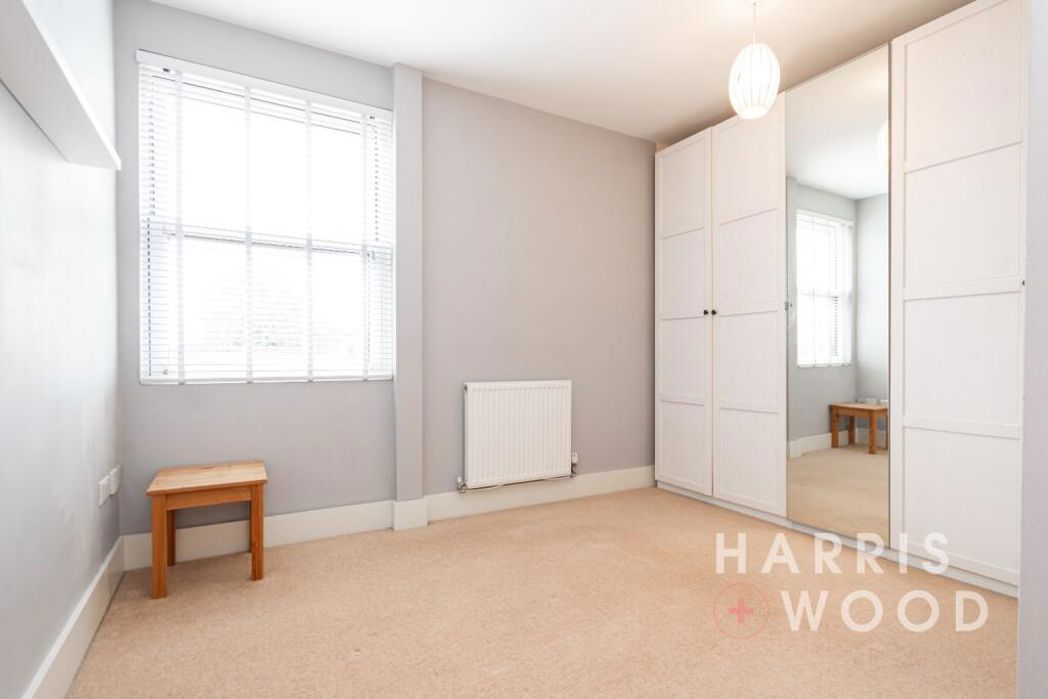 Property image 7 of 9