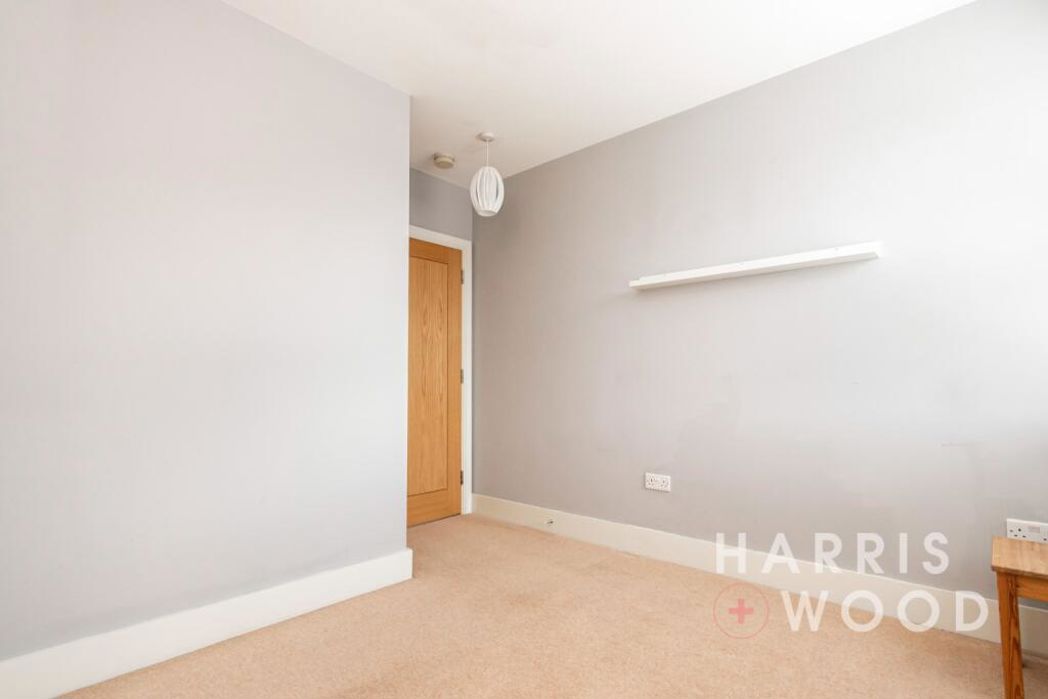 Property image 8 of 9