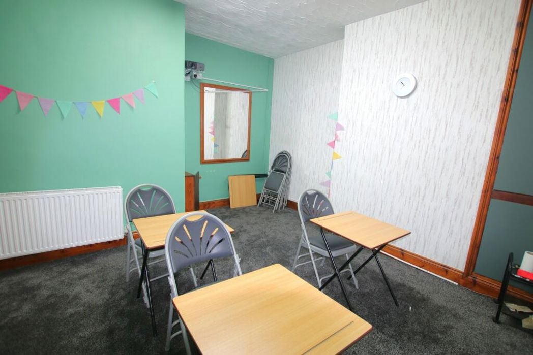 Property image 10 of 12