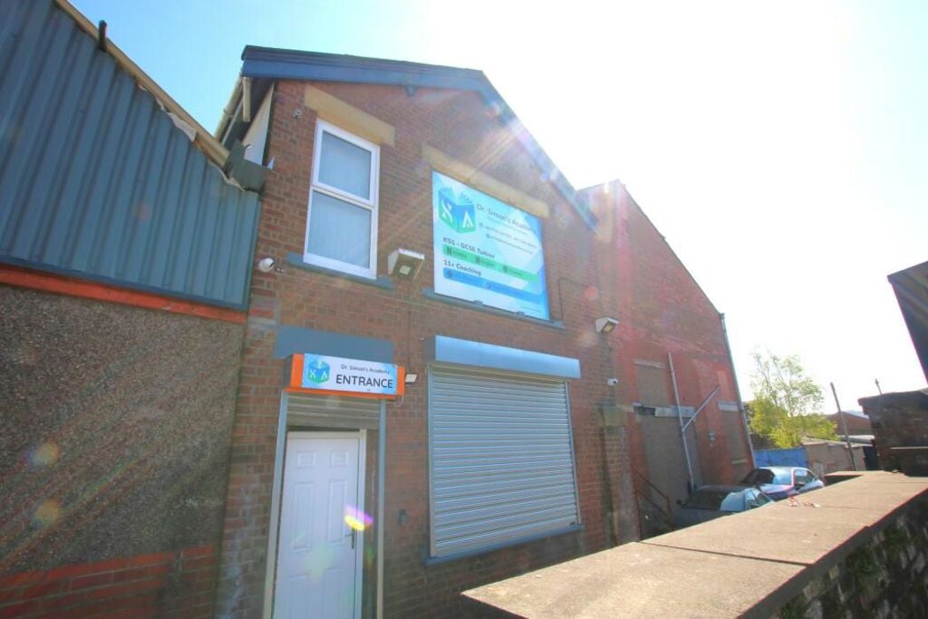 Property image 1 of 12