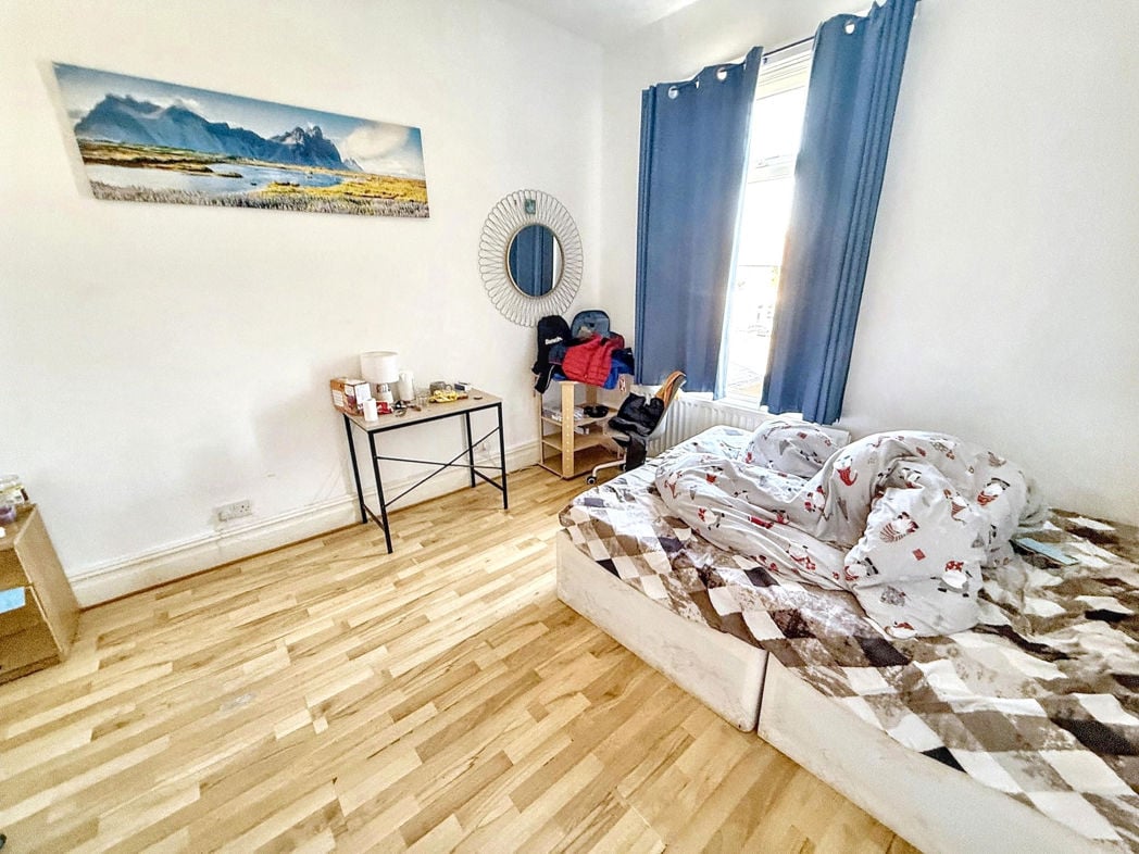 Property image 10 of 11