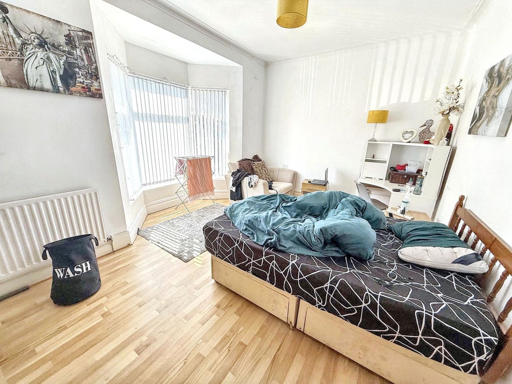 Property image 11 of 11