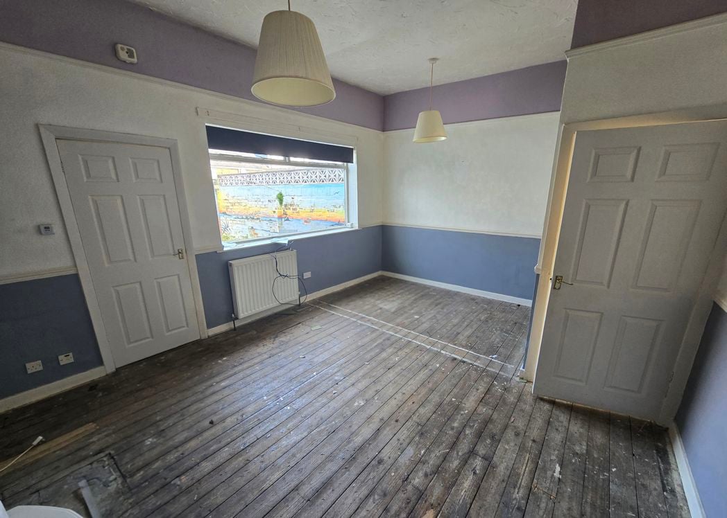 Property image 2 of 10