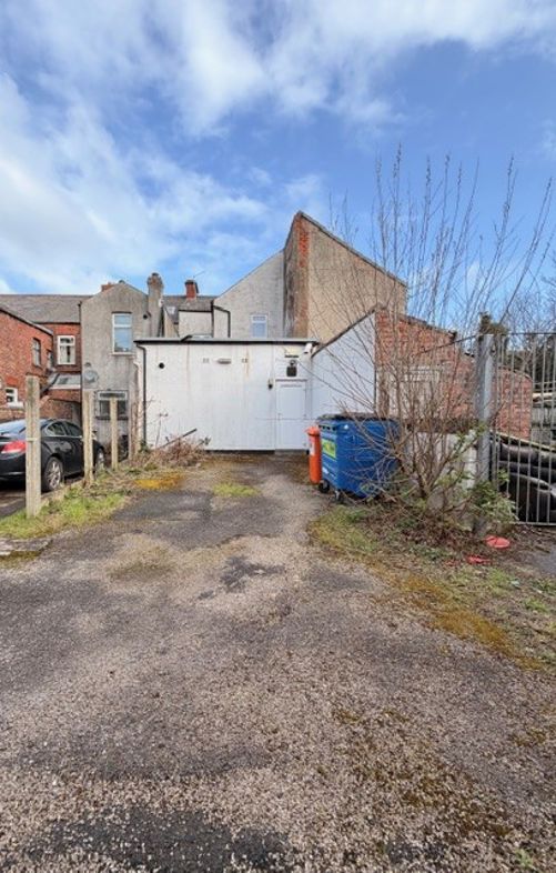 Property image 3 of 17