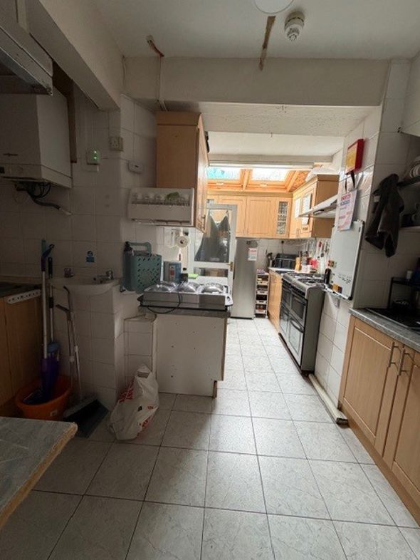 Property image 8 of 20