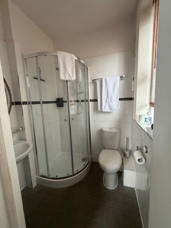 Property image 11 of 20