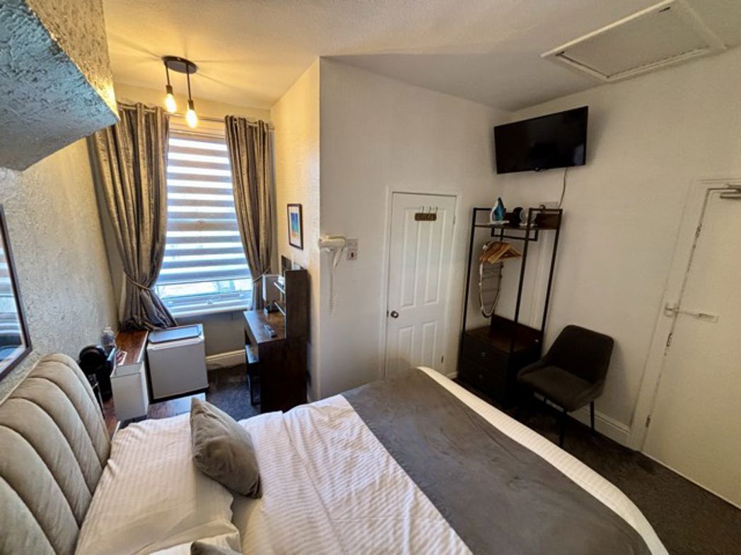 Property image 20 of 20