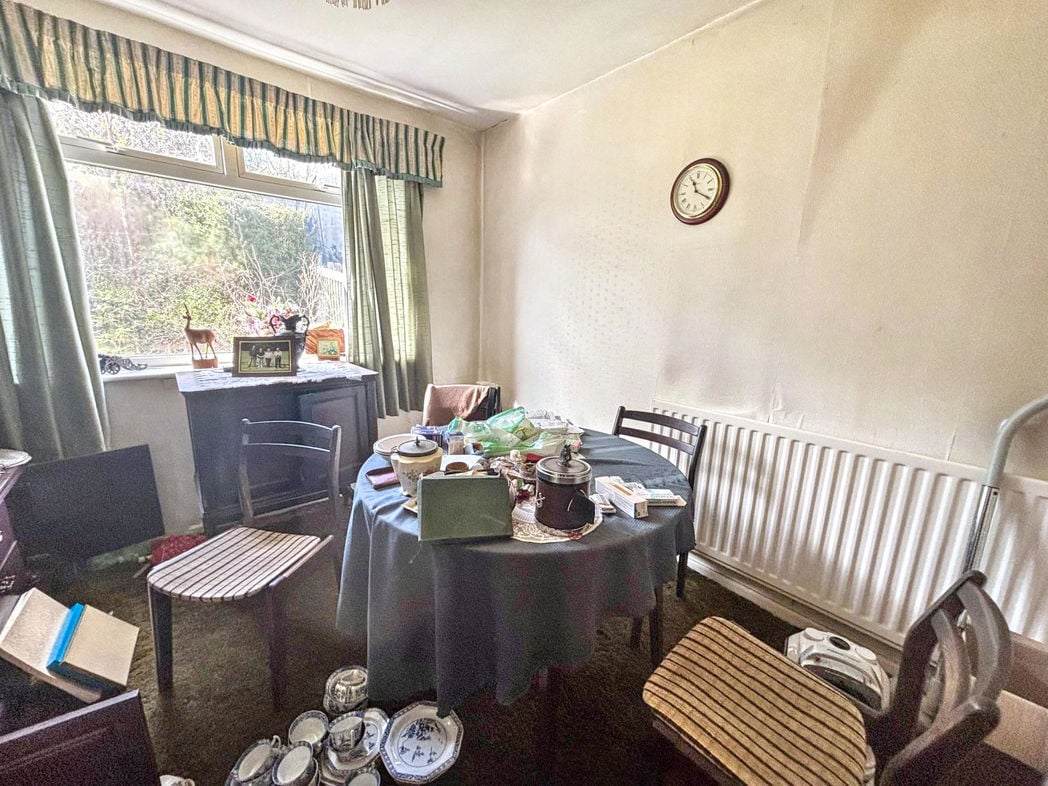 Property image 3 of 9