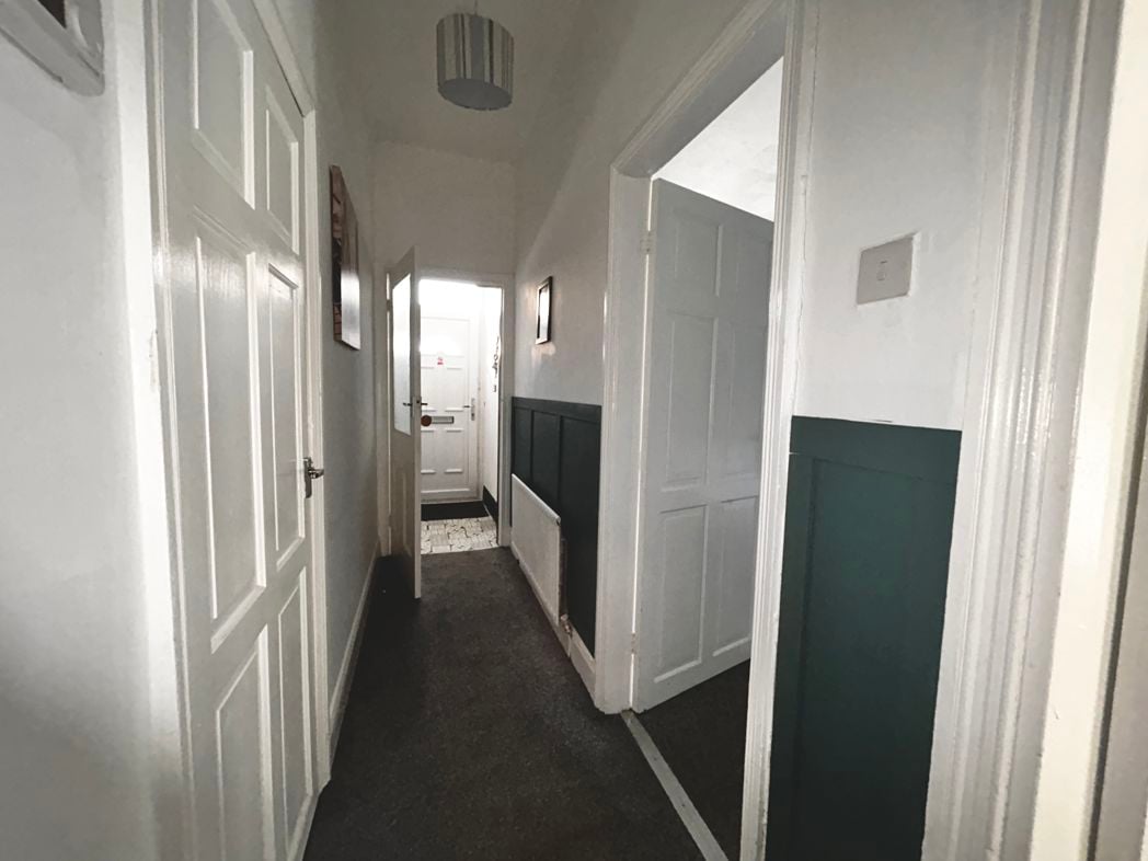 Property image 4 of 12