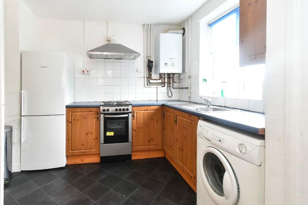 Property image 2 of 17