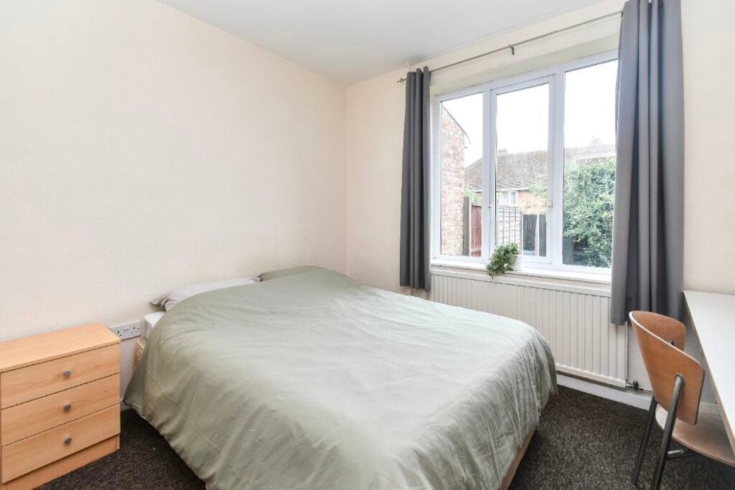 Property image 4 of 17