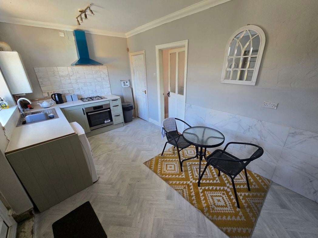 Property image 7 of 13