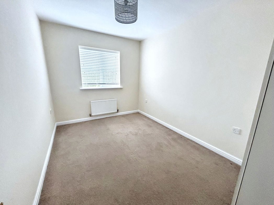 Property image 4 of 6