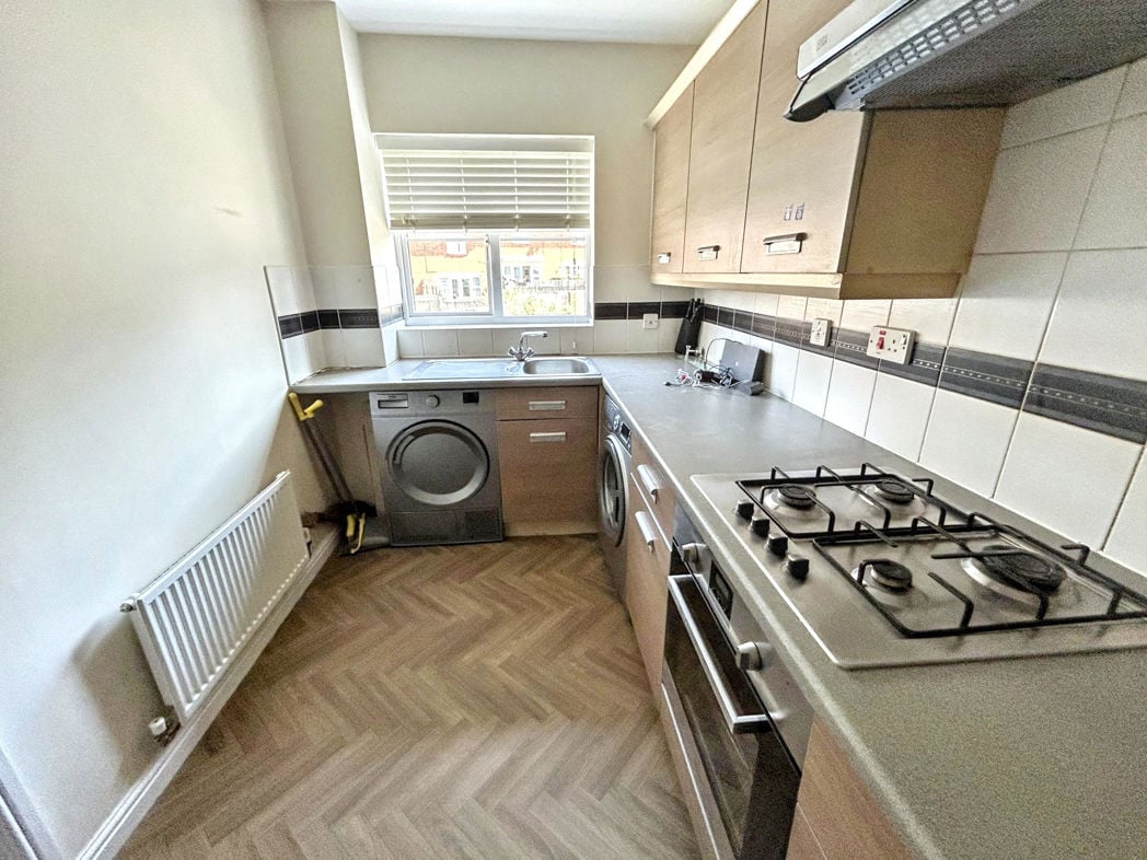 Property image 3 of 6