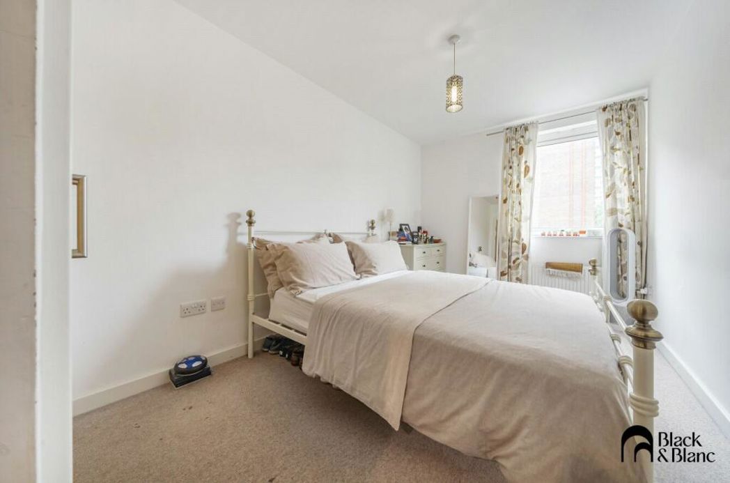 Property image 7 of 15