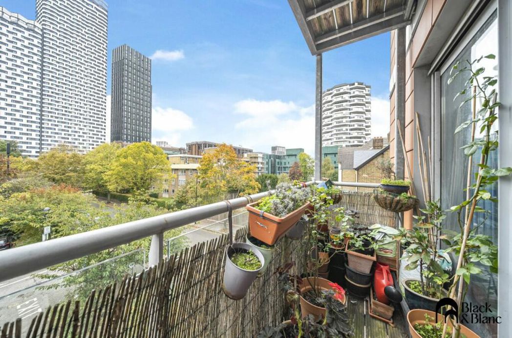 Property image 12 of 15